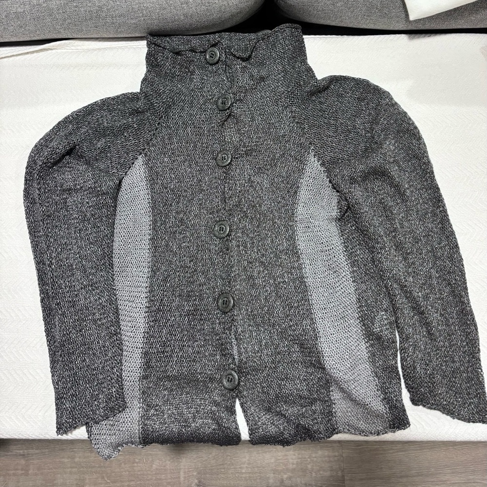 Elegant Black and Gray Women's Cardigan - Picture 2 of 12